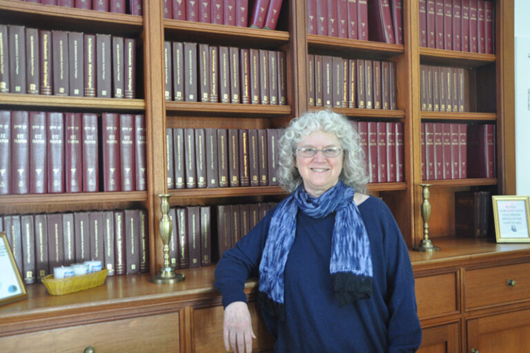 Rabbi Broitman at the MV Hebrew Center in Vineyard Haven